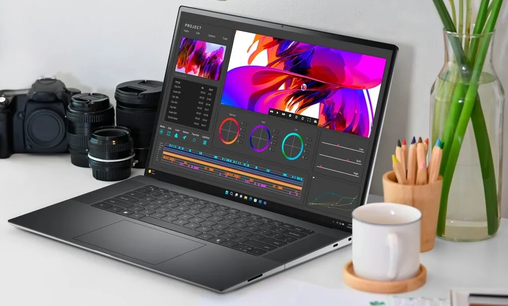 Écran 16" 100 % DCI-P3
